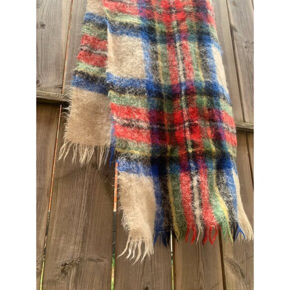 Mohair and Wool Tartan Scarf - Picture 2 of 4